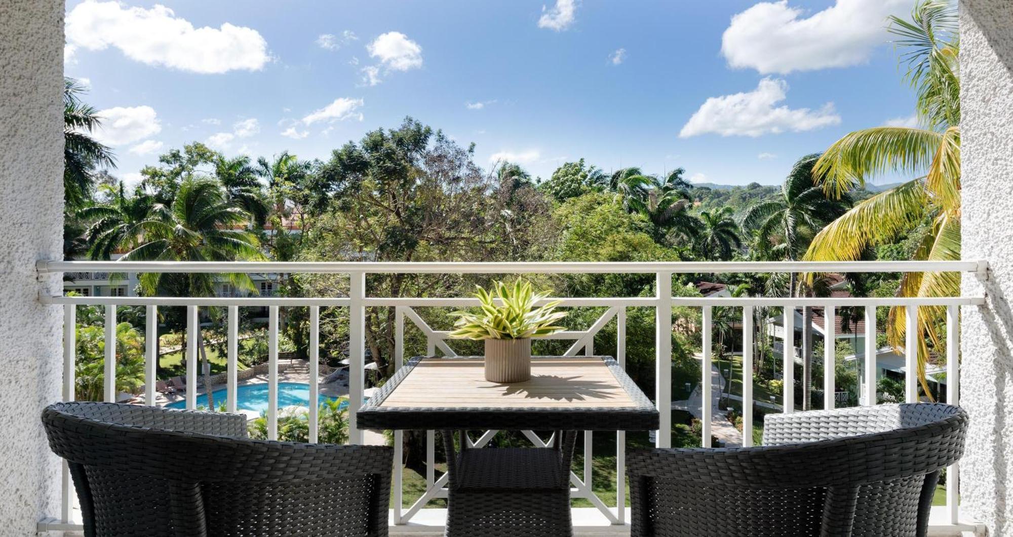 Sandals Ochi Beach All Inclusive Resort - Couples Only (Adults Only) Ocho Rios Exteriör bild