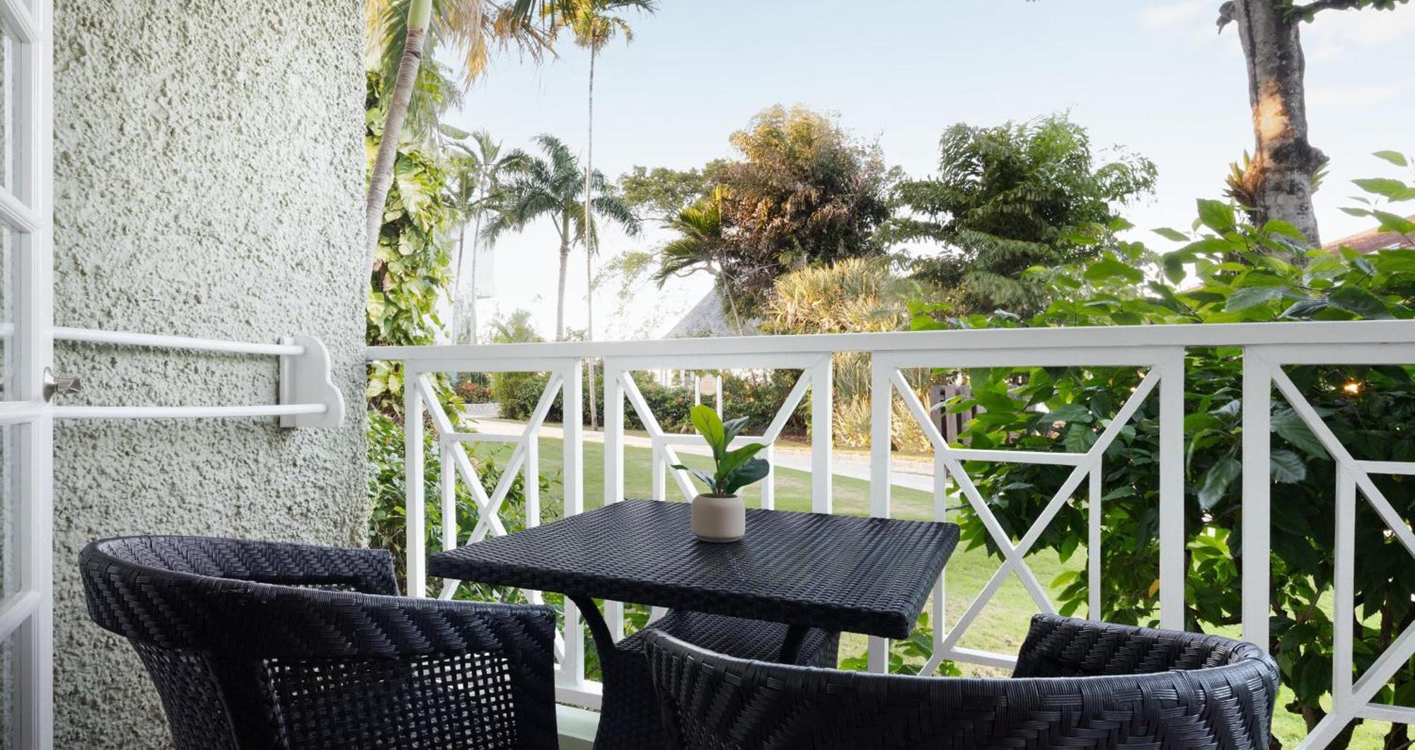 Sandals Ochi Beach All Inclusive Resort - Couples Only (Adults Only) Ocho Rios Exteriör bild