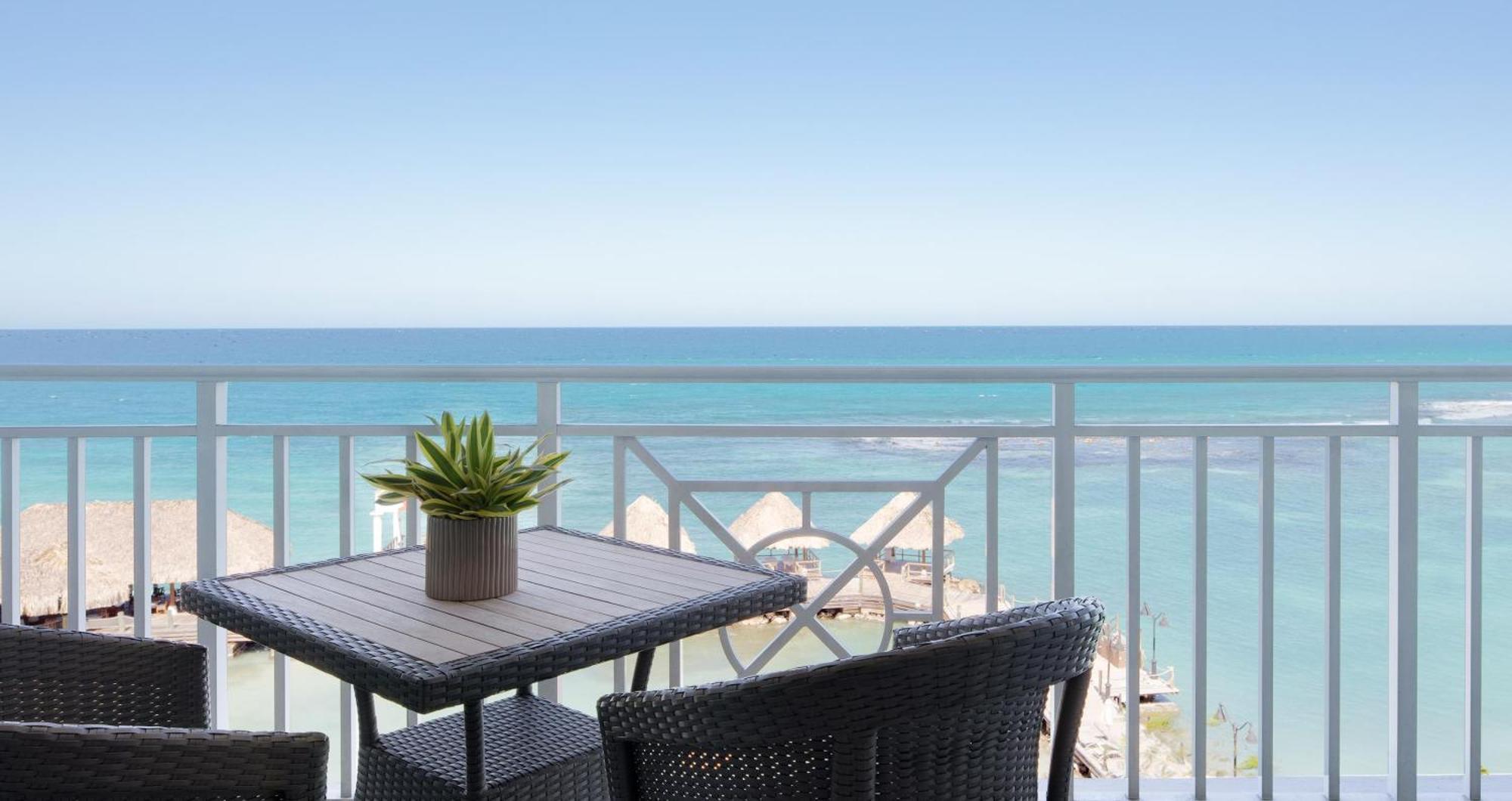 Sandals Ochi Beach All Inclusive Resort - Couples Only (Adults Only) Ocho Rios Exteriör bild