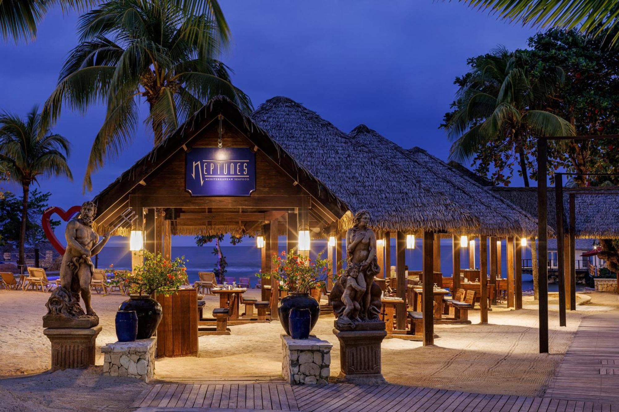 Sandals Ochi Beach All Inclusive Resort - Couples Only (Adults Only) Ocho Rios Exteriör bild