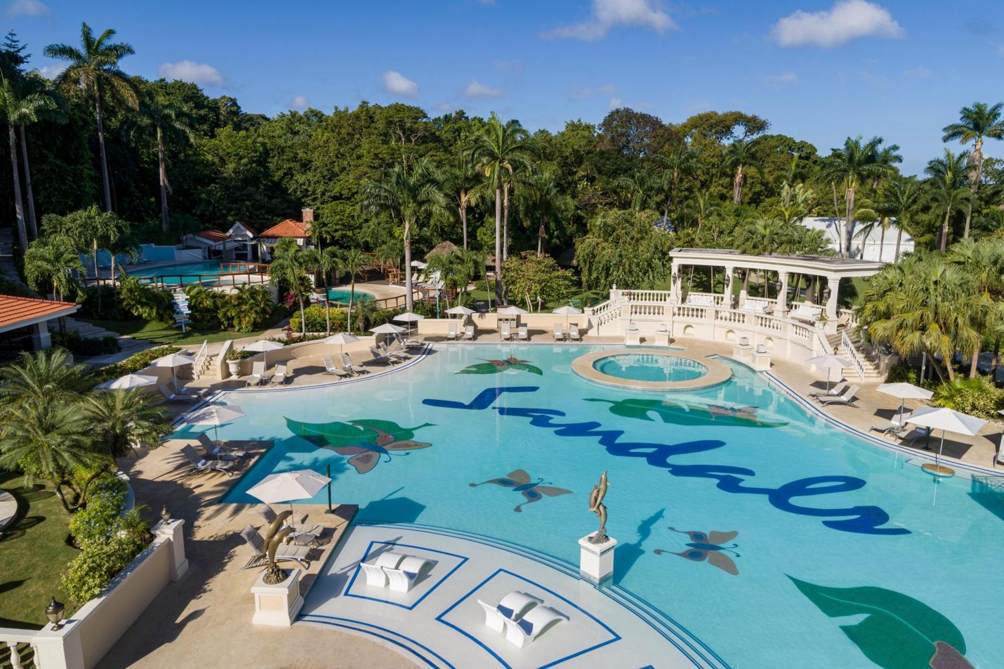 Sandals Ochi Beach All Inclusive Resort - Couples Only (Adults Only) Ocho Rios Exteriör bild