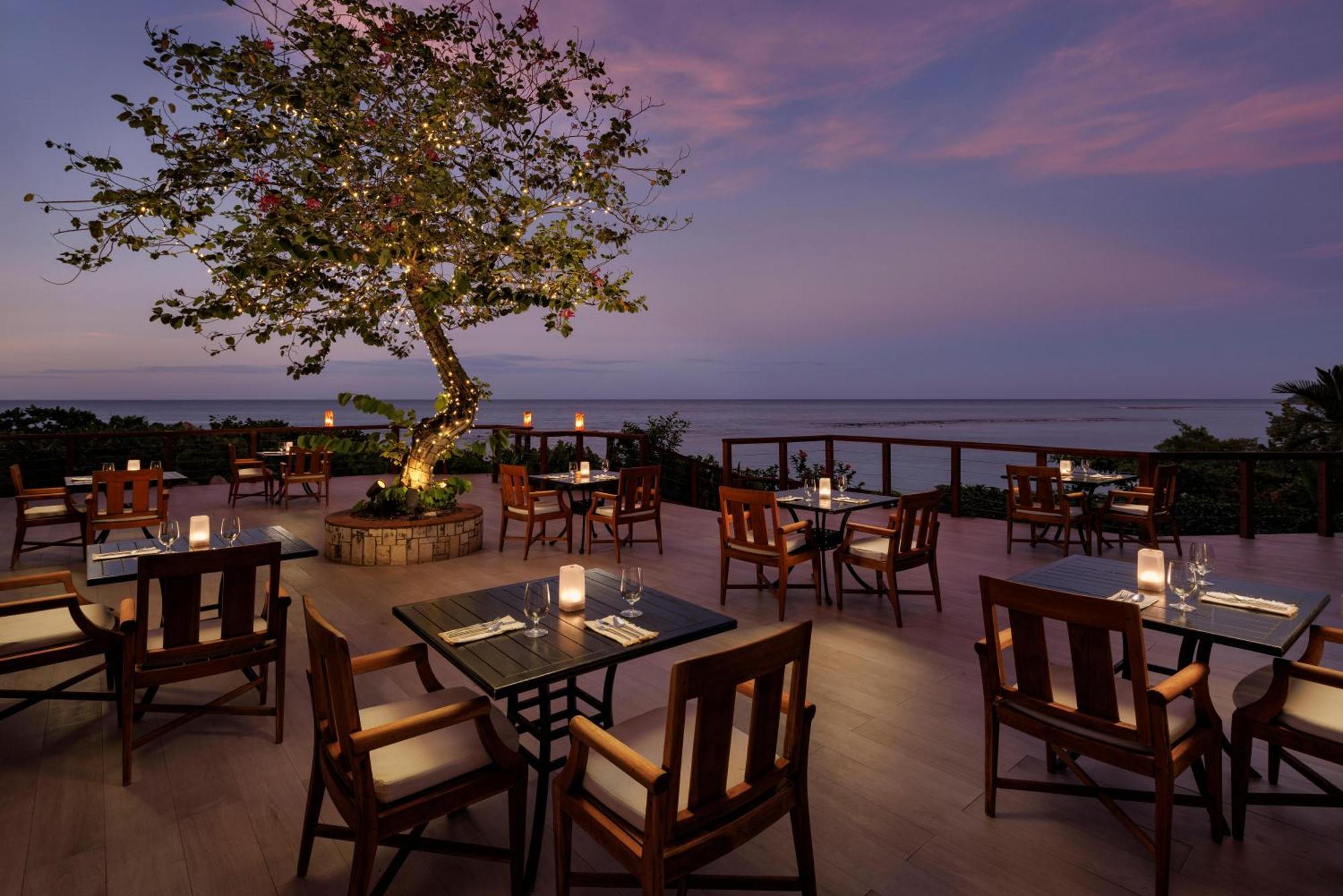 Sandals Ochi Beach All Inclusive Resort - Couples Only (Adults Only) Ocho Rios Exteriör bild