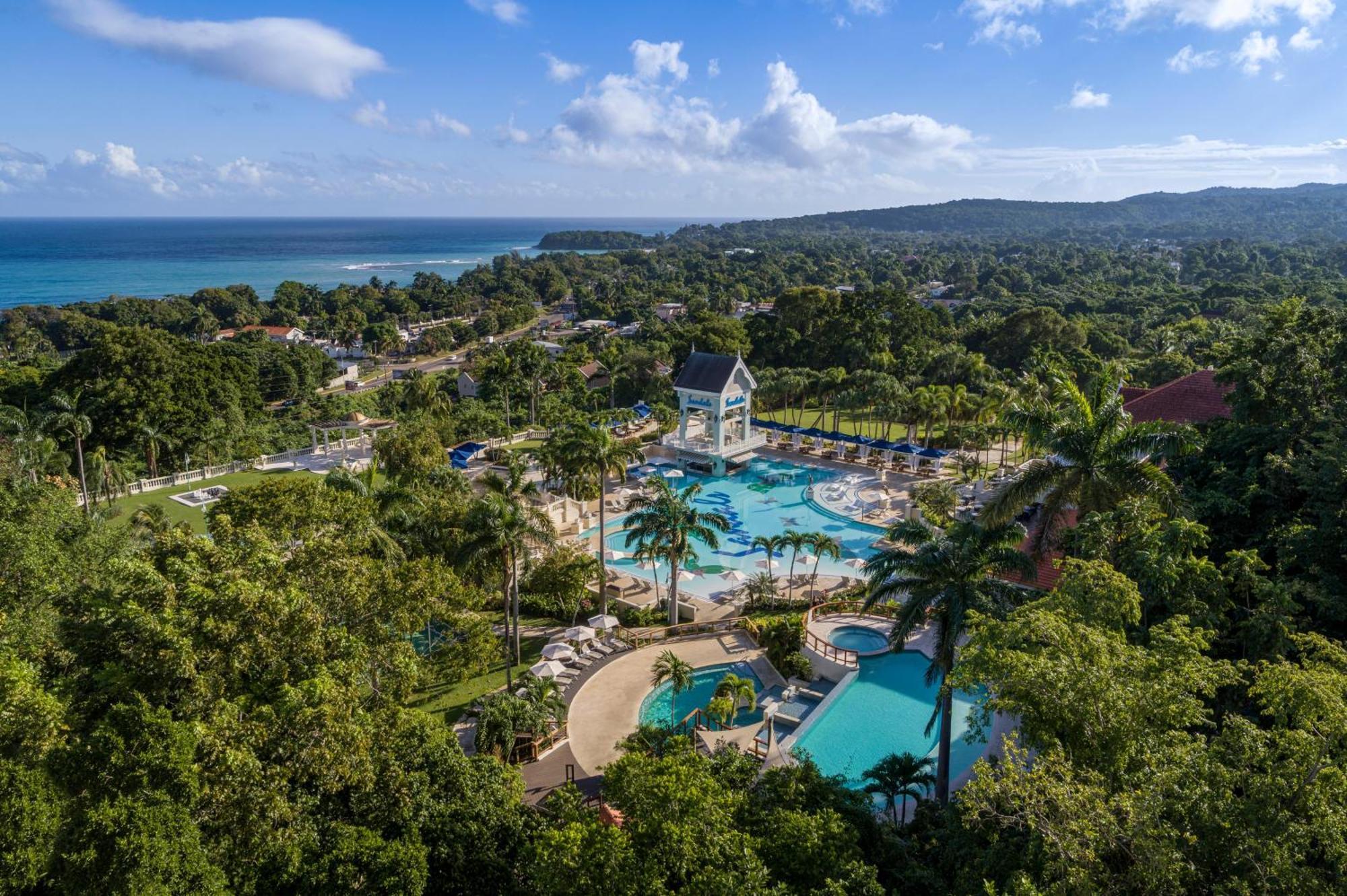 Sandals Ochi Beach All Inclusive Resort - Couples Only (Adults Only) Ocho Rios Exteriör bild